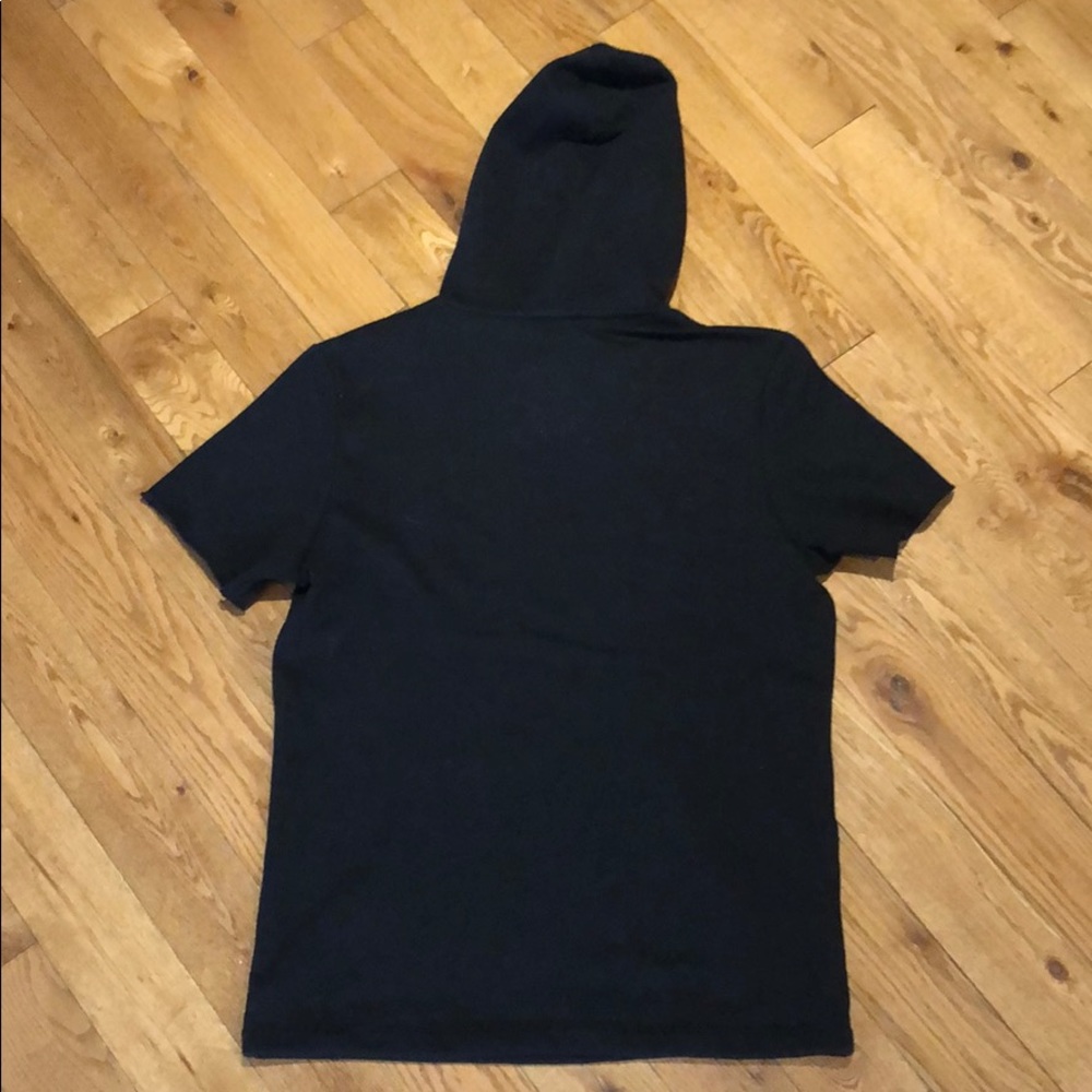 T-Shirt Hoodie - Picture 3 of 3